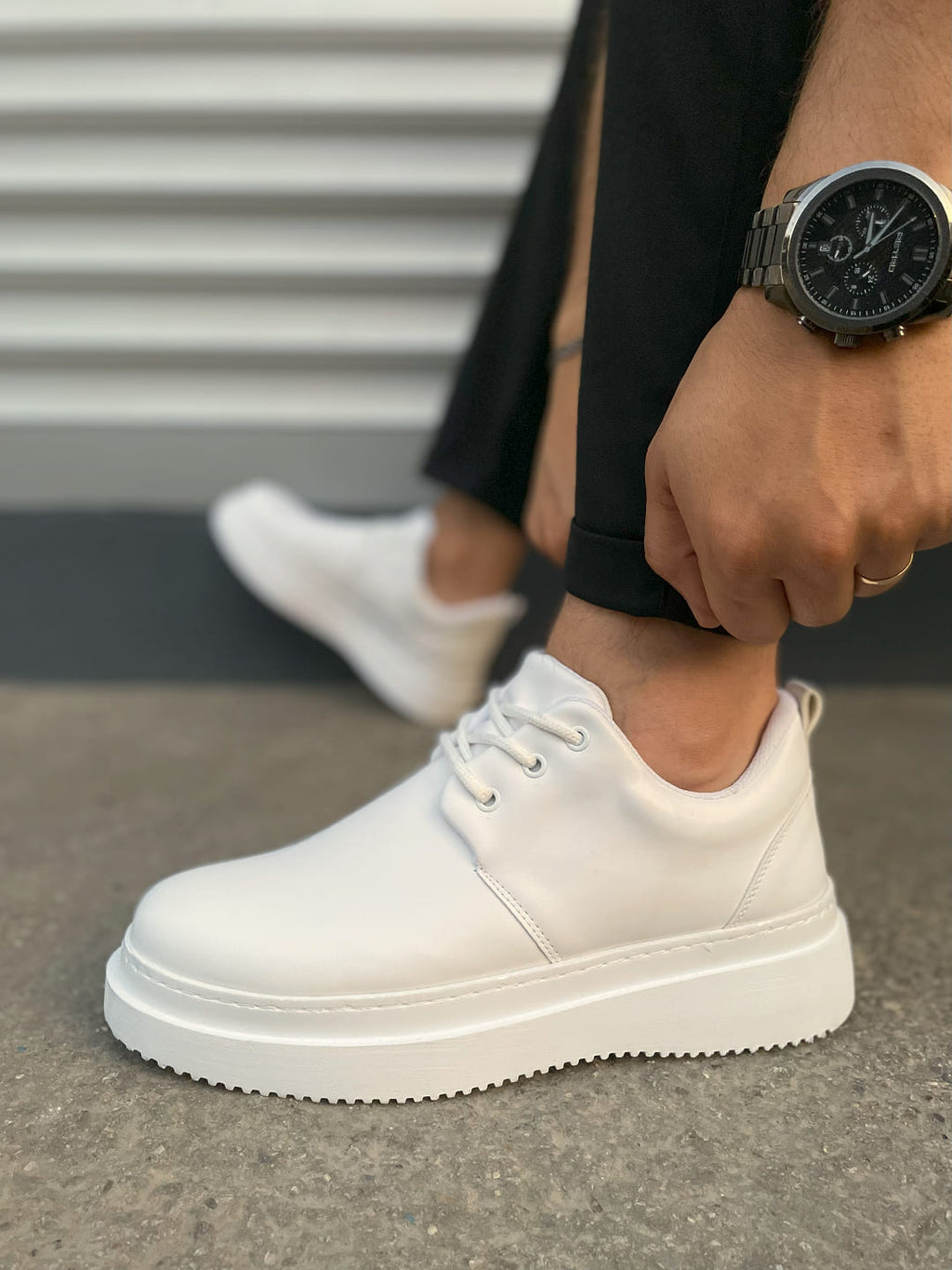 JYx03 Luxor Lace-Up Thick Sole Men's Classic Sports Shoes - White