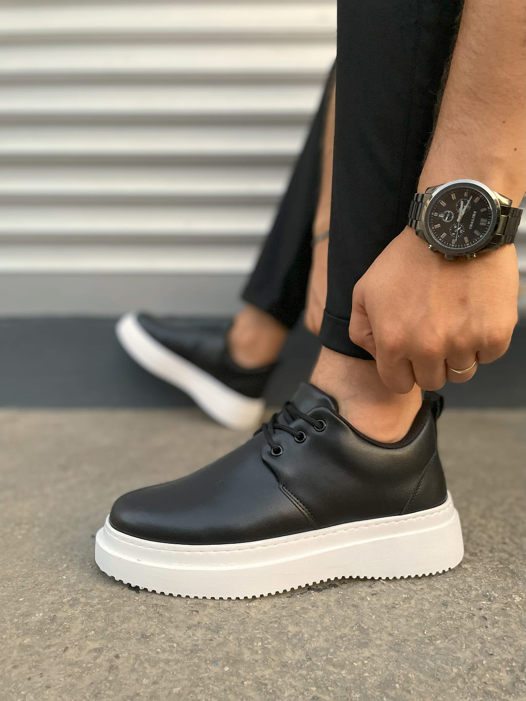 JYx03 Luxor Lace-Up Thick Sole Men's Classic Sports Shoes - Black White