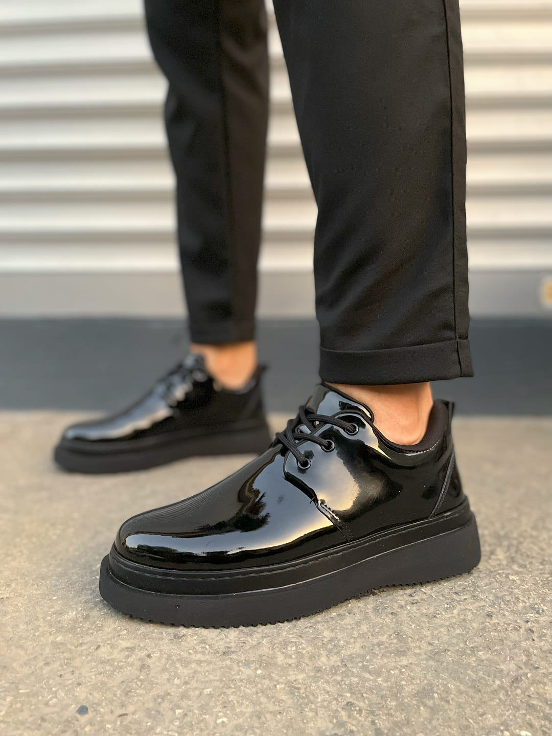 JYx03 Luxor Laced Thick Sole Men's Classic Sports Shoes - Black Patent Leather