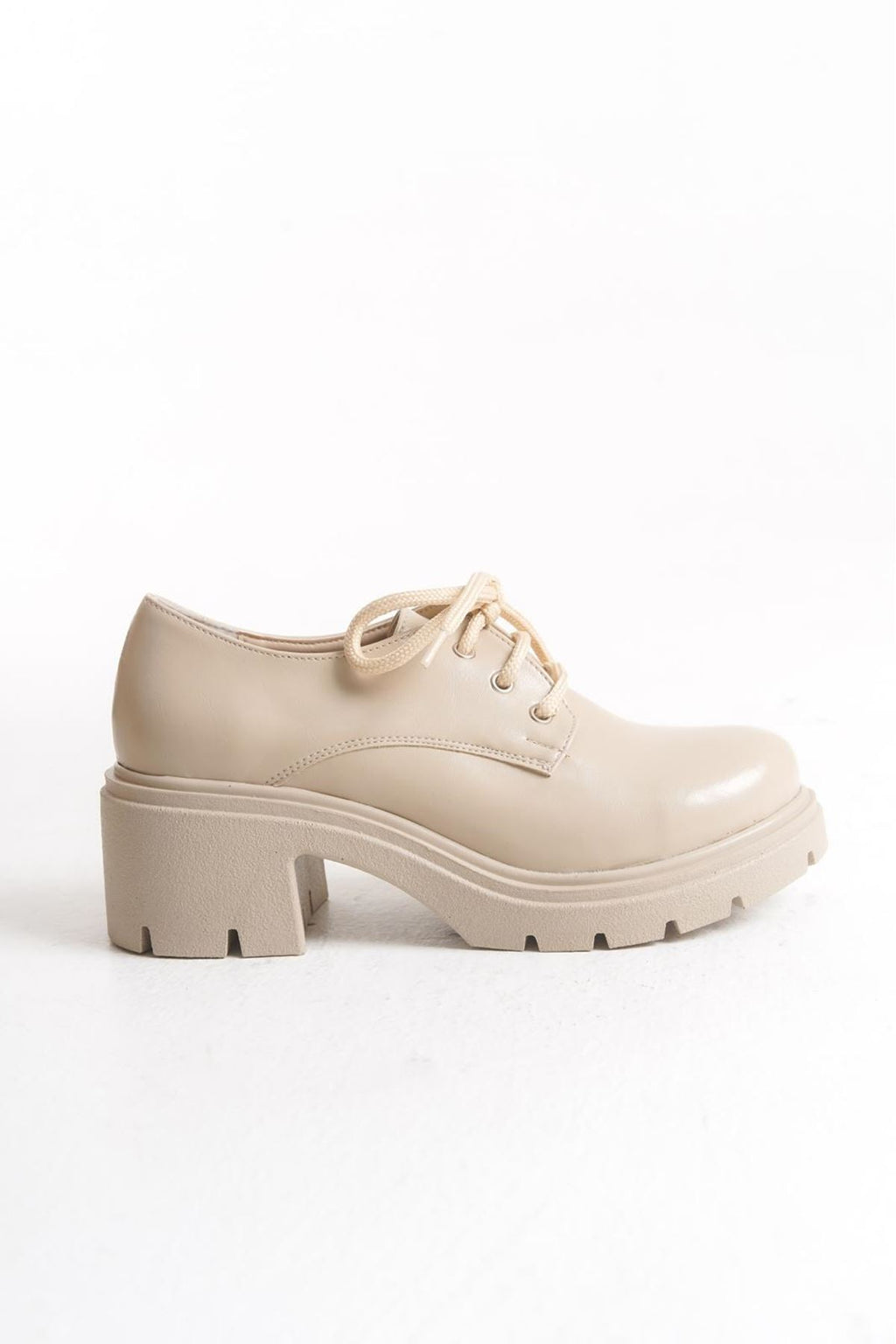 ZRİN-K-707 Premium Bej Kırışık Rugan Ortopedik Tabanlı Bağcıklı Loafer