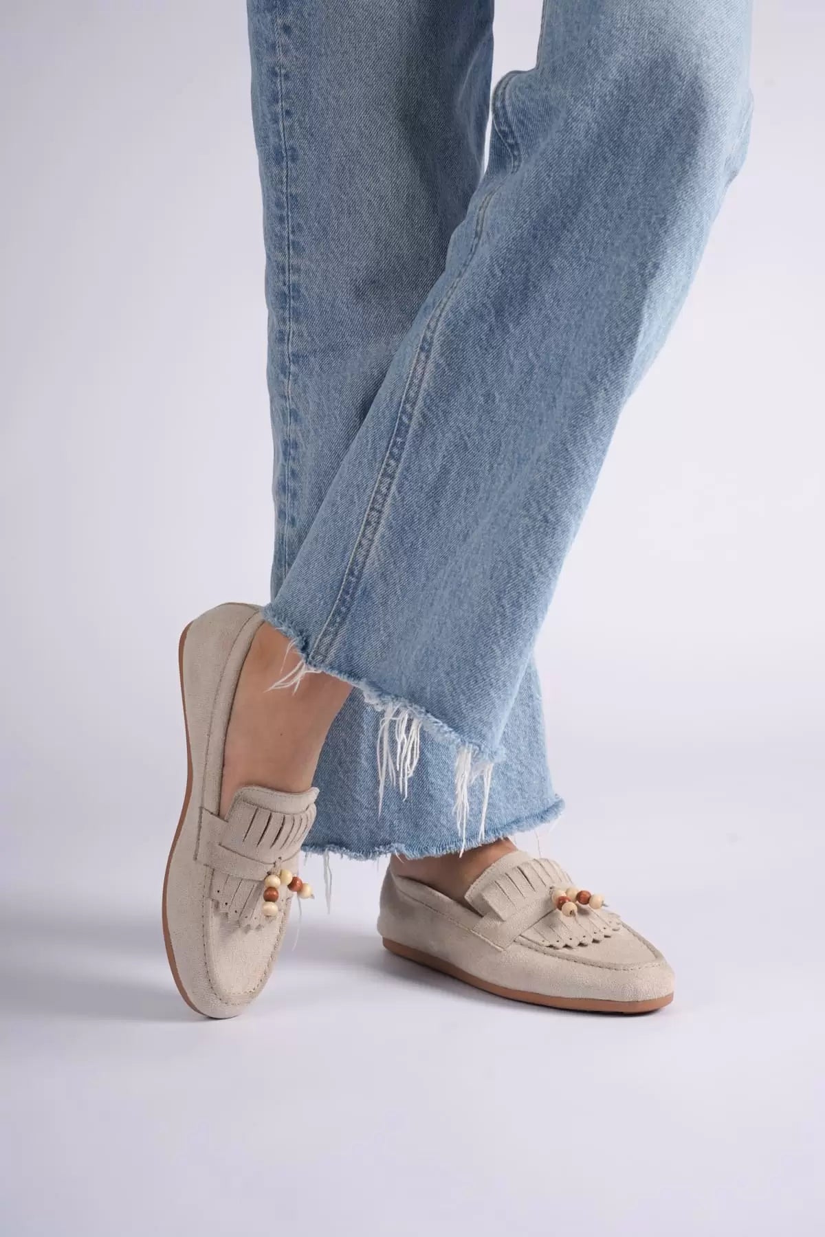 ZR19MS03 Premium Bej Süet Boncuk Detaylı Püsküllü Günlük Loafer Babet