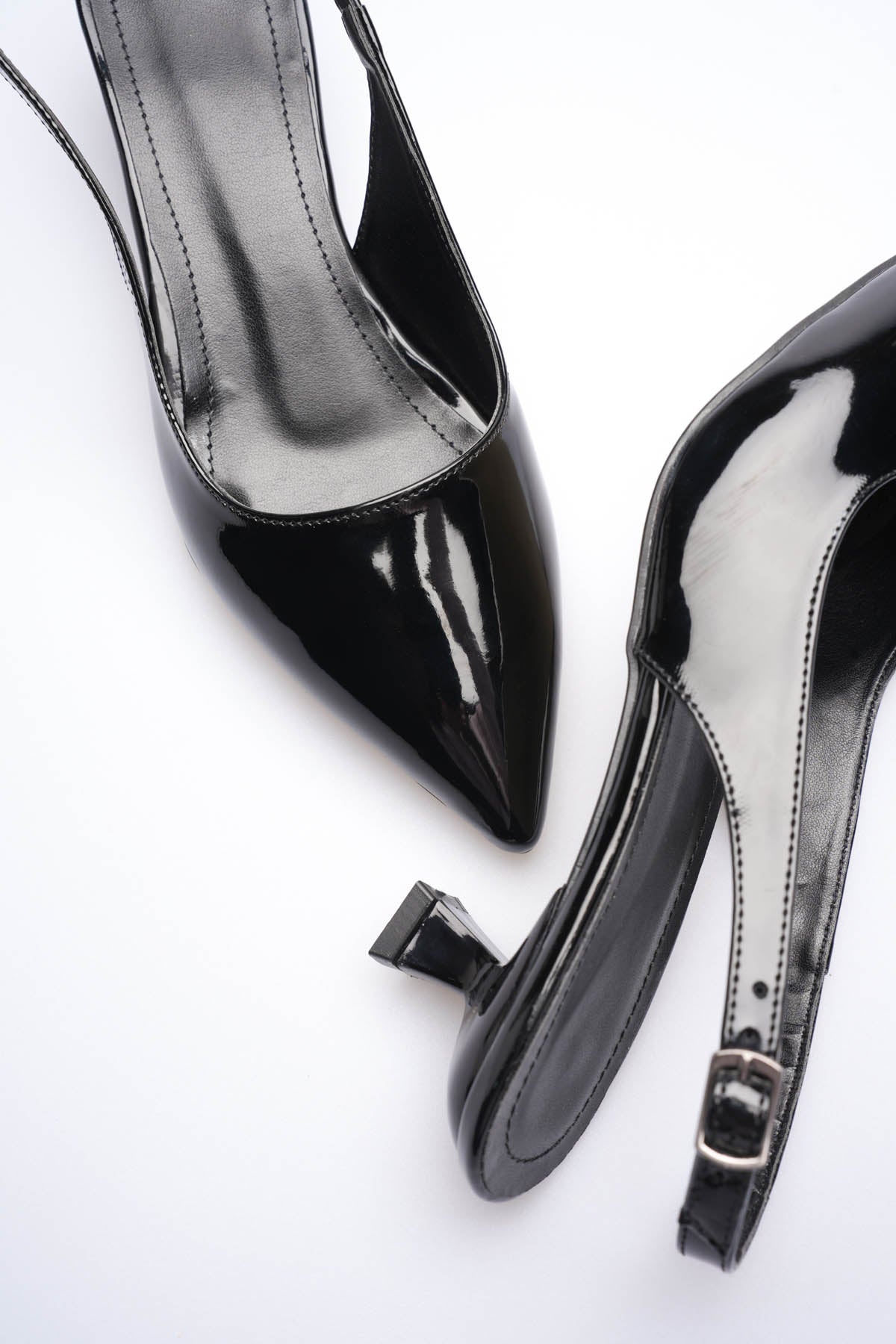 Weimar Premium Siyah Rugan Sivri Burun Slingback Kısa Topuklu Ayakkabı