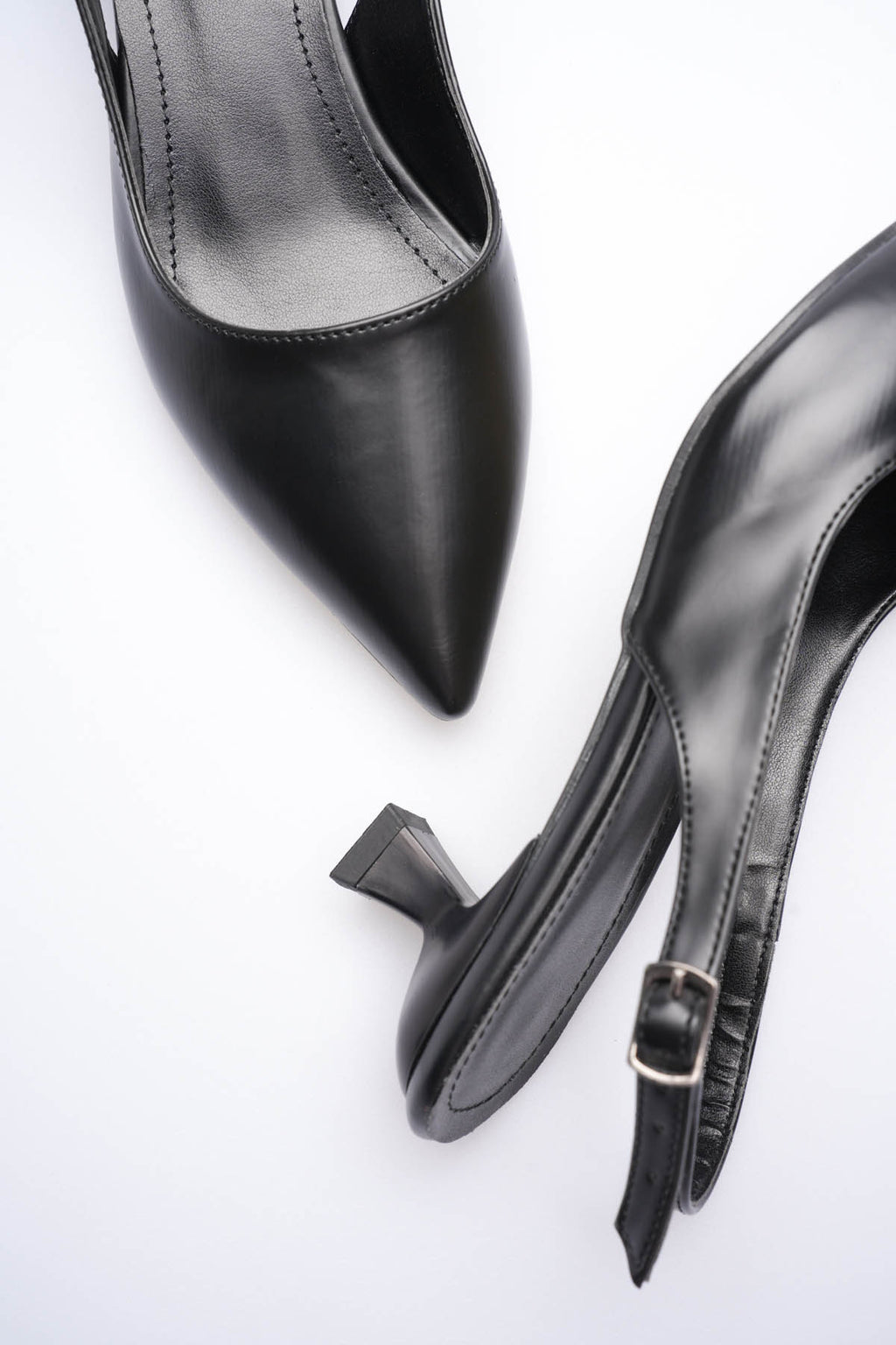 Weimar Premium Siyah Sivri Burun Slingback Kısa Topuklu Ayakkabı