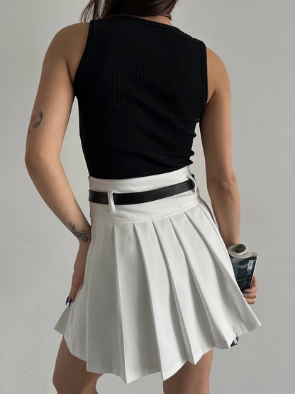Halter Yaka Kalp Kanatlı Bluz Siyah