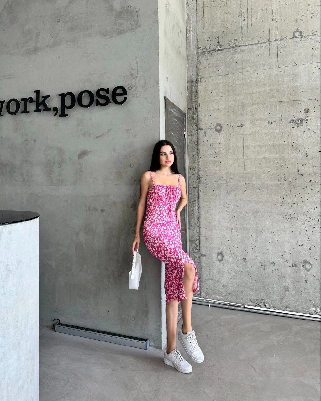 Kaşkorse Desenli Askılı Elbise Pembe