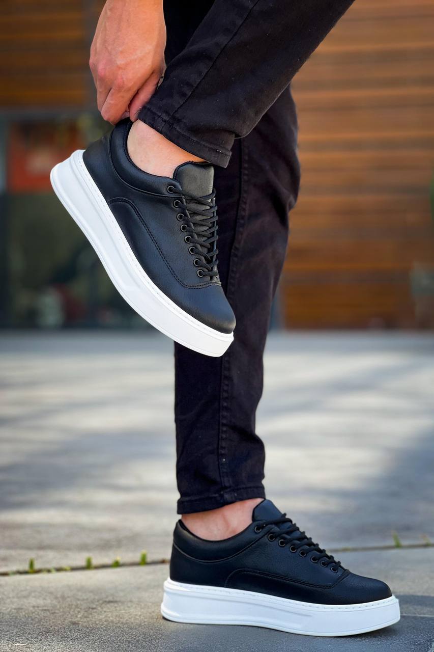 ZRK-X005 Yüksek Kalite Siyah Beyaz Bağcıklı Kalın Taban Erkek  Sneaker