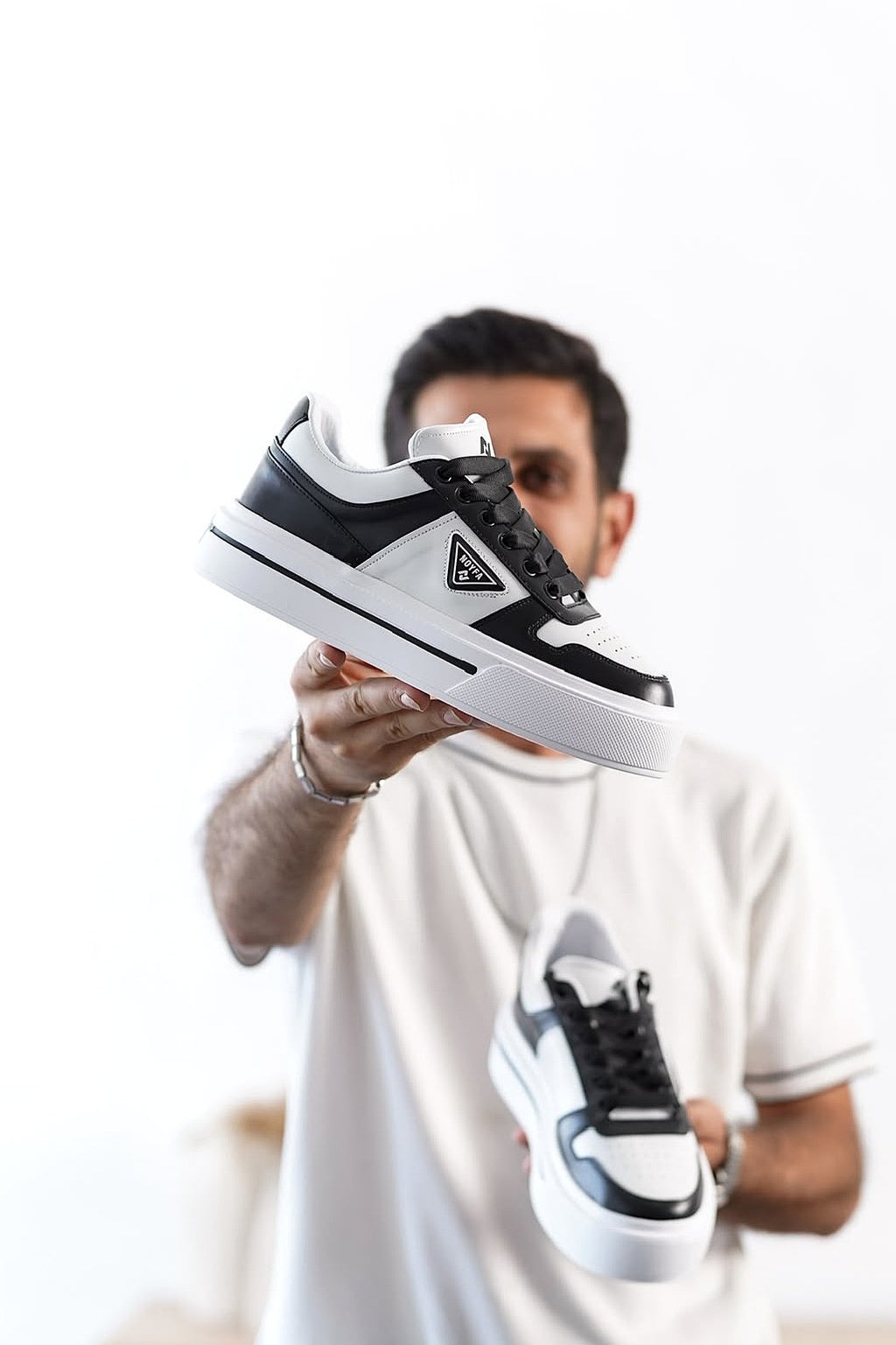ZRK-04 Yüksek Kaliteli Premium Kalın Taban Beyaz Siyah Ortopedik Erkek Sneakers