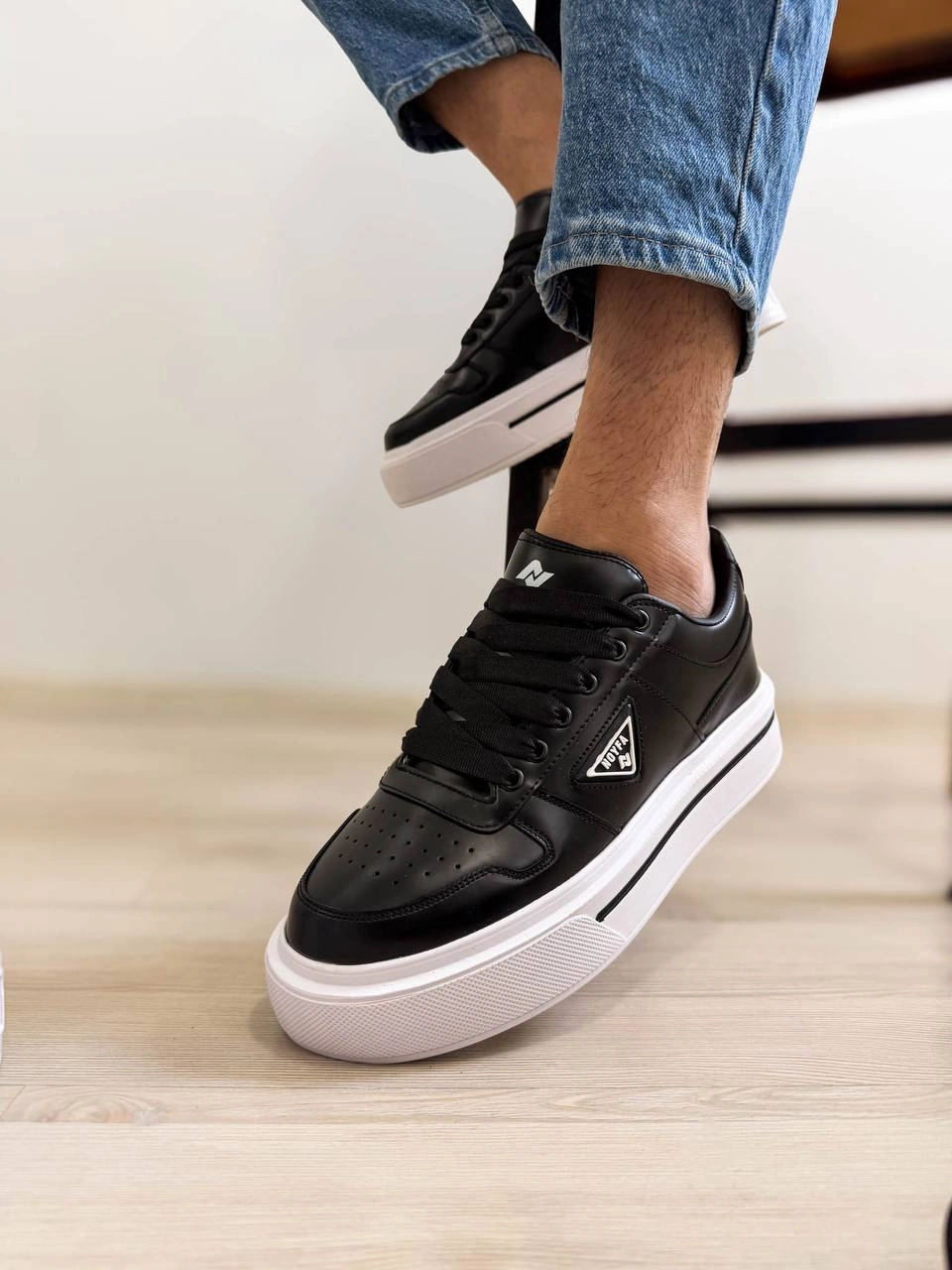 ZRK-04 Premium Kalite Siyah Beyaz Kalın Taban Erkek Sneakers