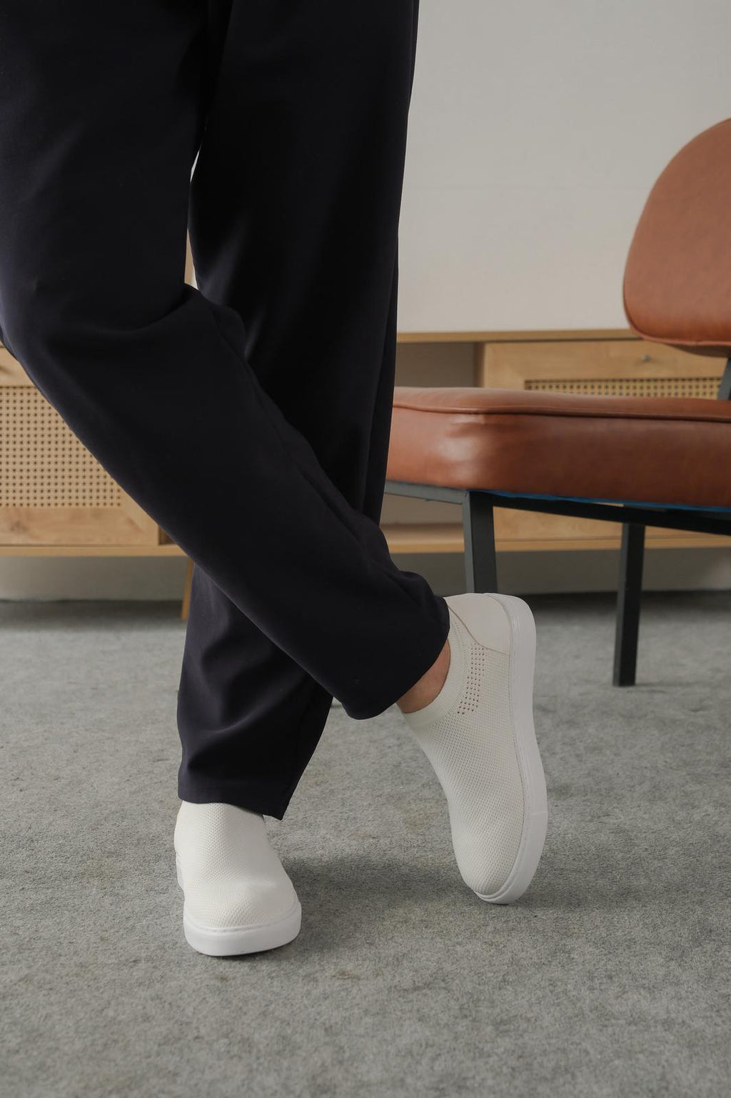 ZRK-X106 Premium Rahat Slip-On Bağcıksız Nefes Alan Triko Erkek Ayakkabı Beyaz