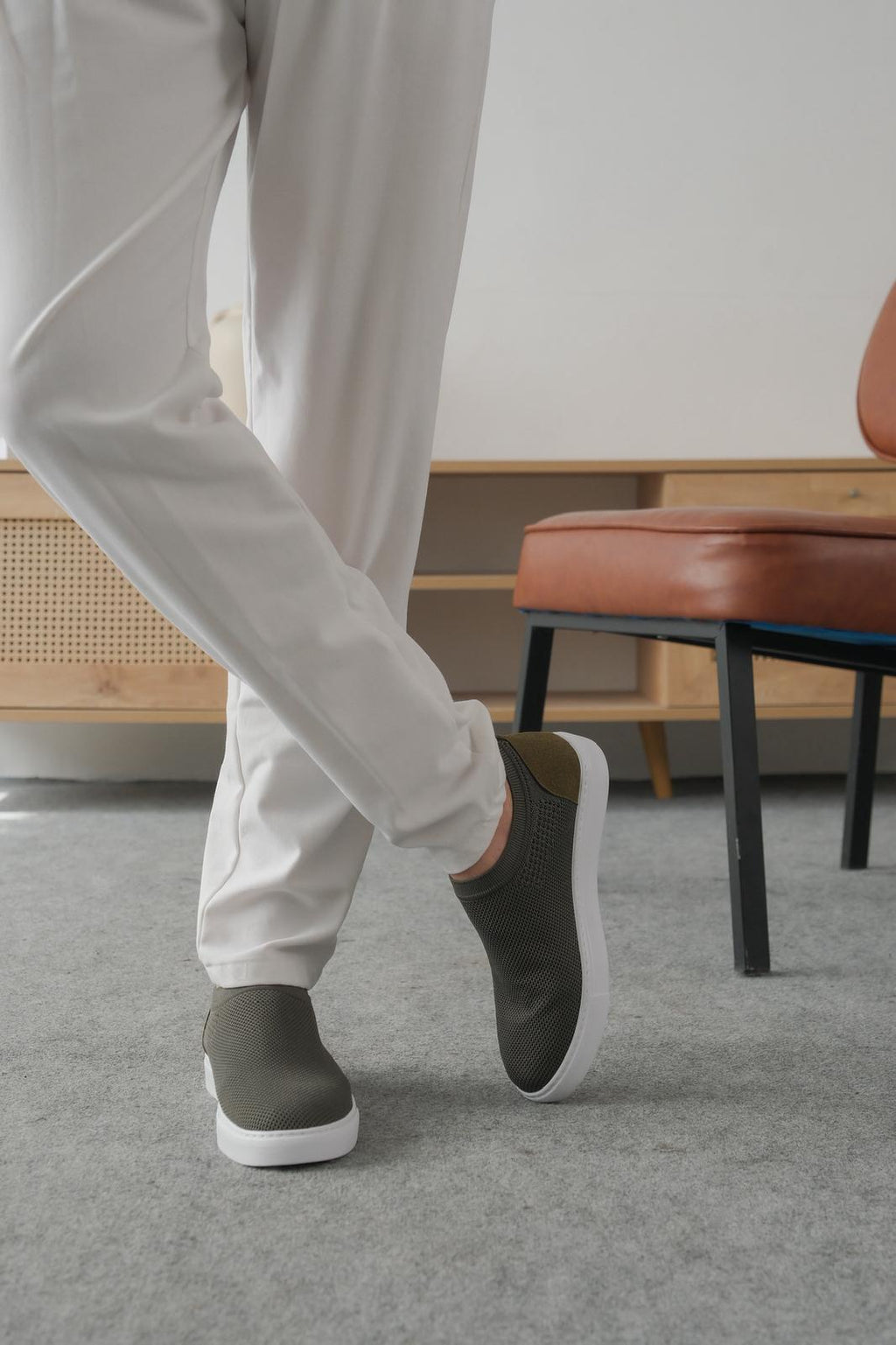 ZRK-X106 Premium Rahat Slip-On Bağcıksız Nefes Alan Triko Erkek Ayakkabı Haki
