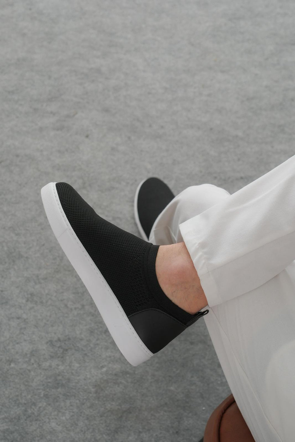 ZRK-X106 Premium Rahat Slip-On Bağcıksız Nefes Alan Triko Erkek Ayakkabı Siyah Beyaz