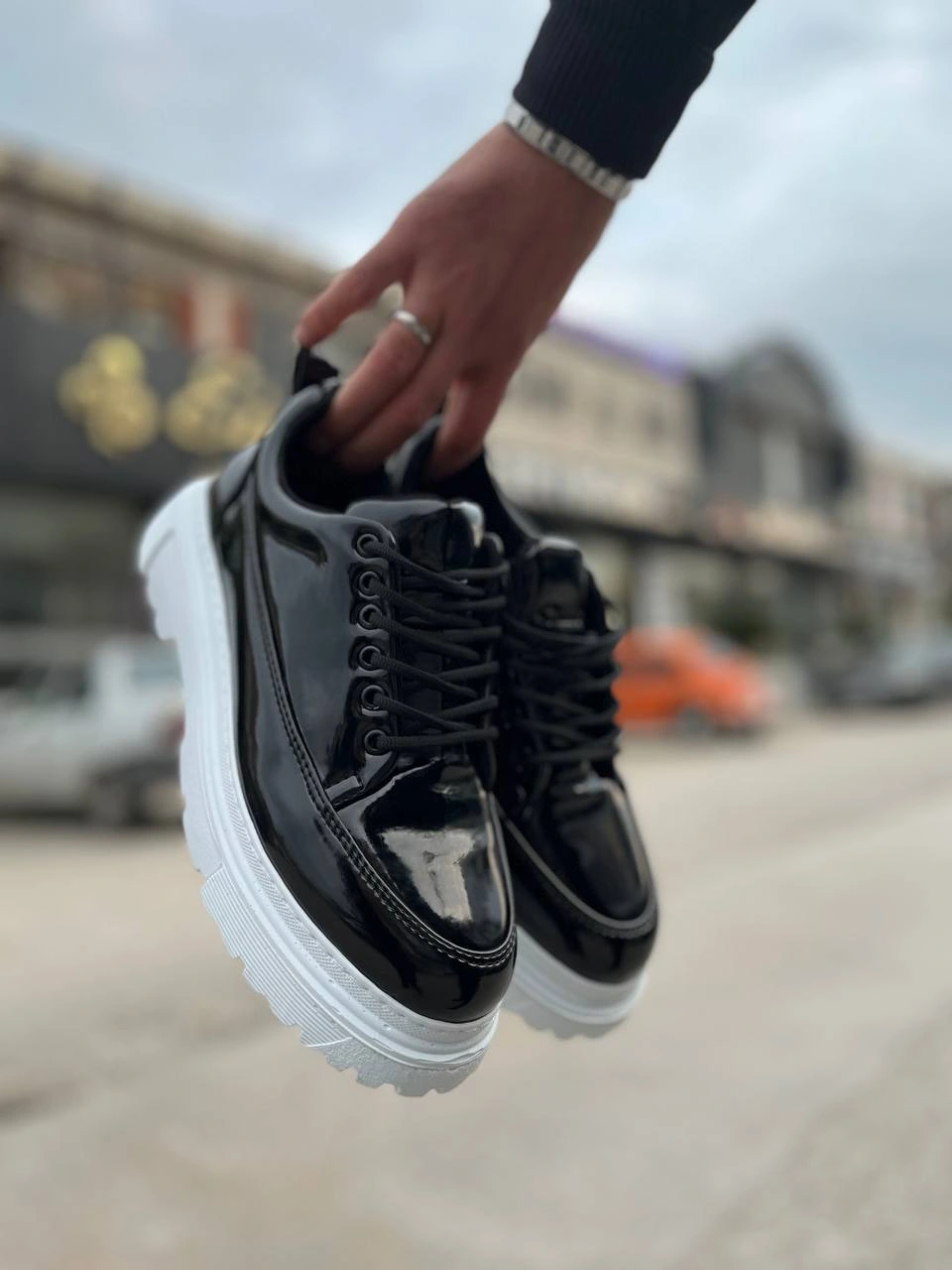 ZRK-702 Premium Siyah Beyaz Rugan Günlük Erkek Casual Sneaker