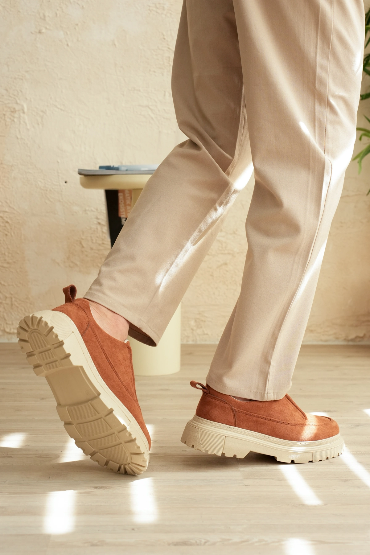 ZRK-703 Premium Taba Süet Lastikli Günlük Erkek Casual Ayakkabı