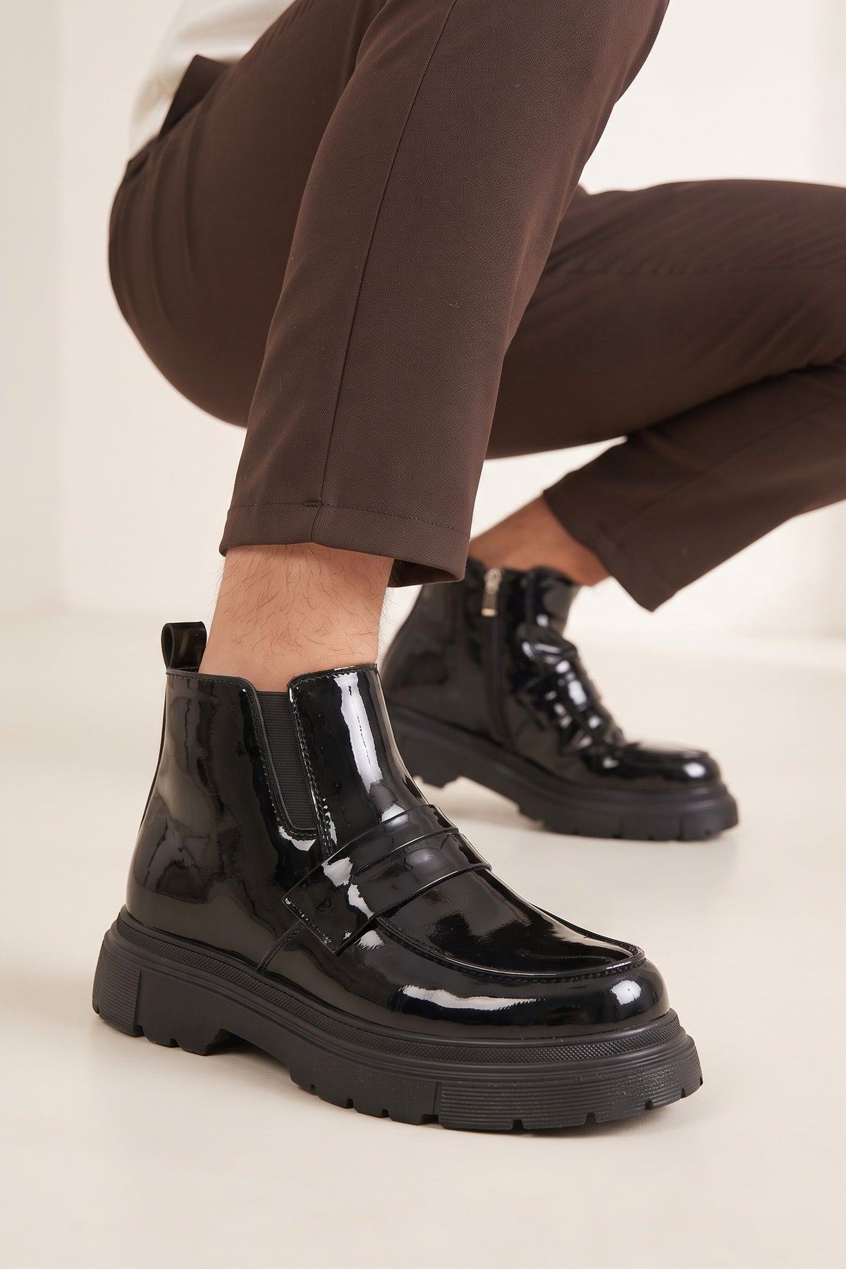ZRK-K1 Premium Siyah Rugan Fermuarlı Günlük Erkek Bot