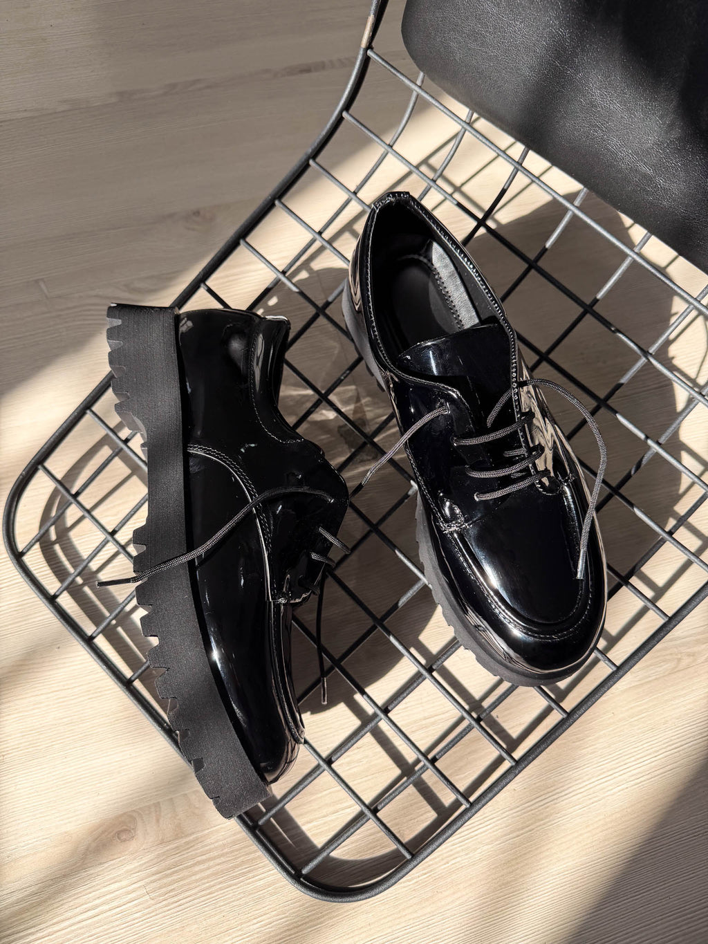 ZRK-XKX6 Premium Kalın Taban Siyah Rugan Bağcıklı Günlük Unisex Oxford Ayakkabı