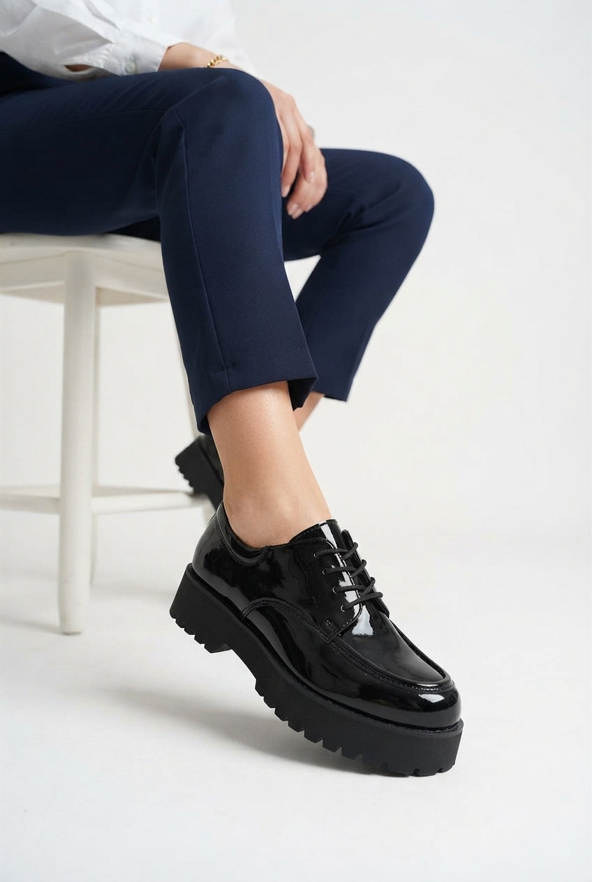 ZRK-XKX6 Premium Kalın Taban Siyah Rugan Bağcıklı Günlük Unisex Oxford Ayakkabı