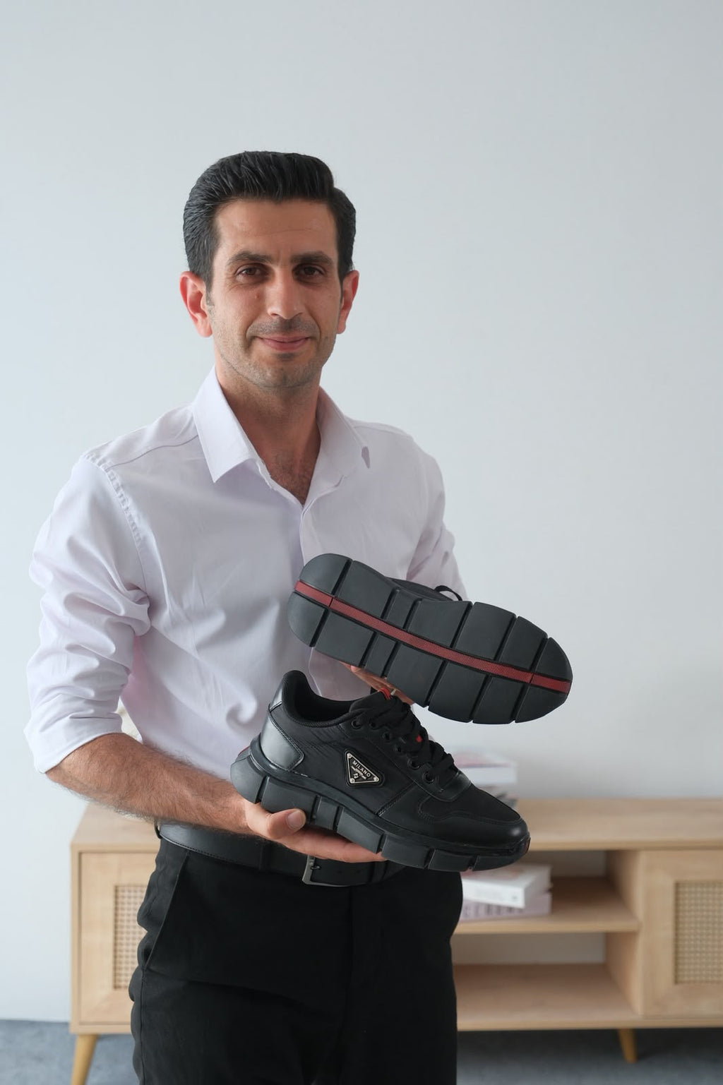 Milanos Premium Yüksek Kalite Siyah Jel Taban Bağcıklı Erkek Sneakers