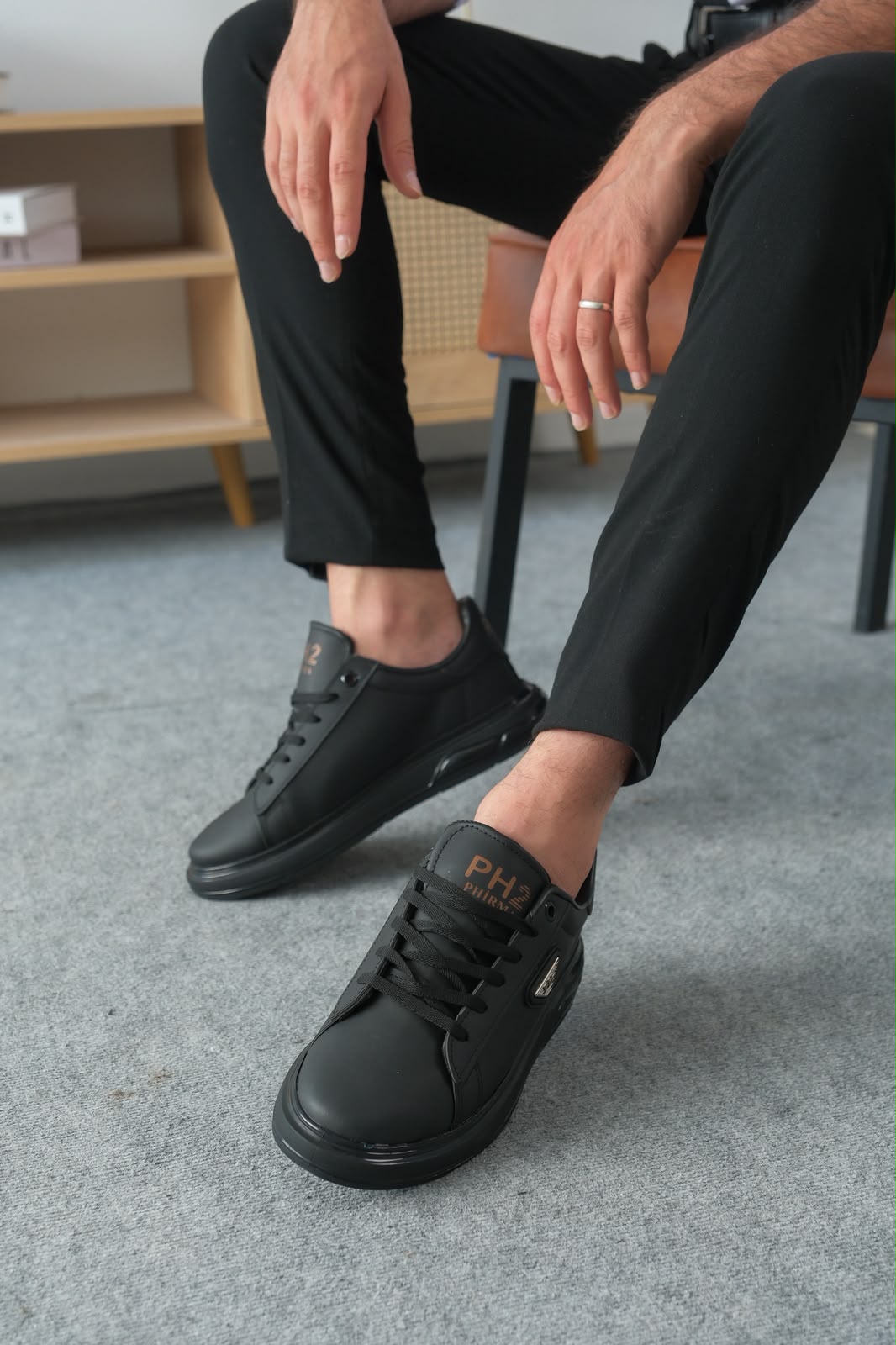 ZRK-PH2 Premium Yüksek Kalite Siyah Jel Taban Bağcıklı Günlük Erkek Sneakers