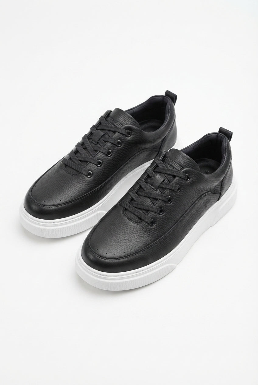 ZRK-X12X Yüksek Kalite Kalın Taban Siyah Beyaz Günlük Erkek Sneaker
