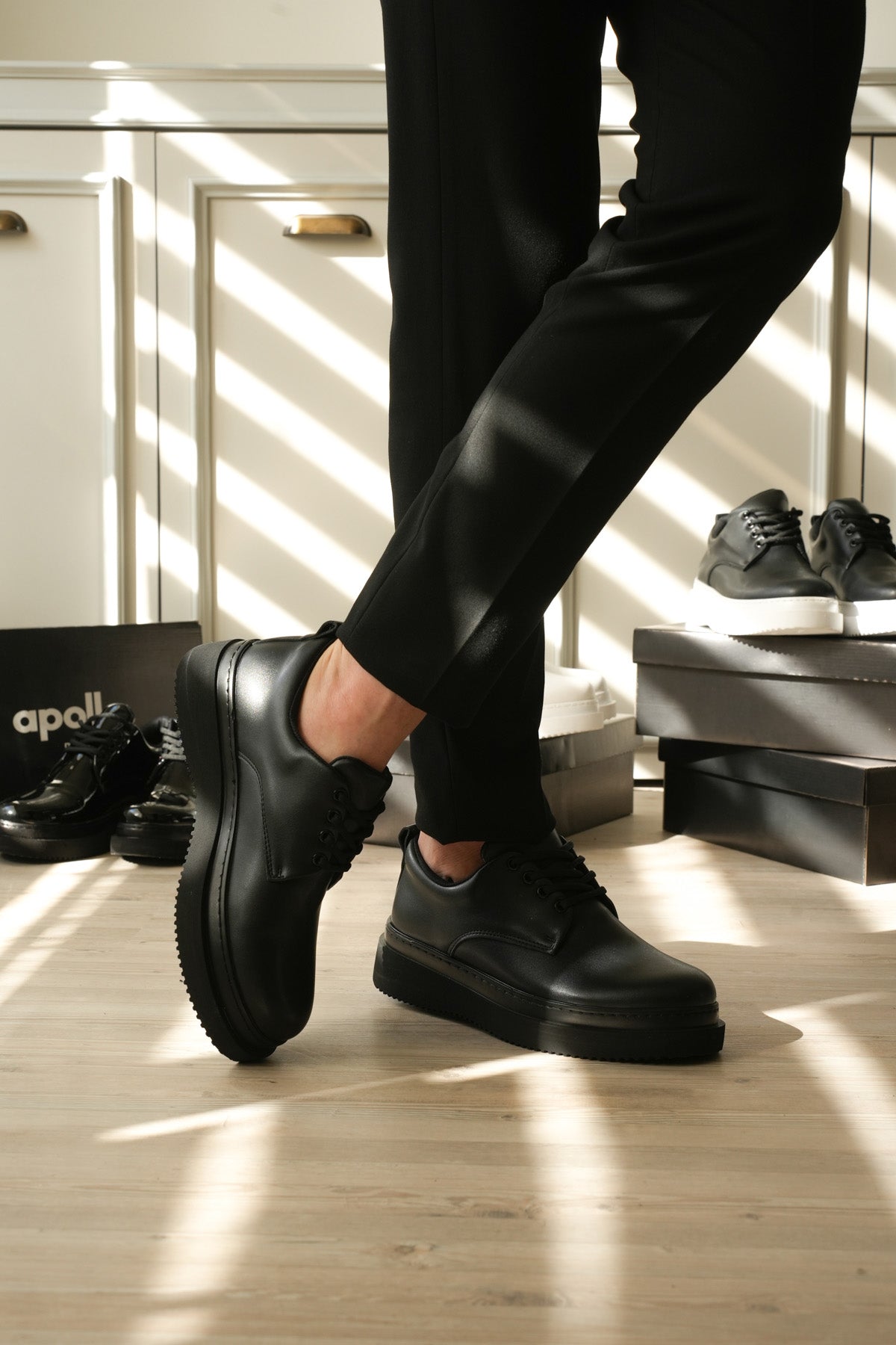 ZRK-X16 Yüksek Kalite Kalın Taban Siyah Günlük Erkek Klasik Casual Ayakkabı