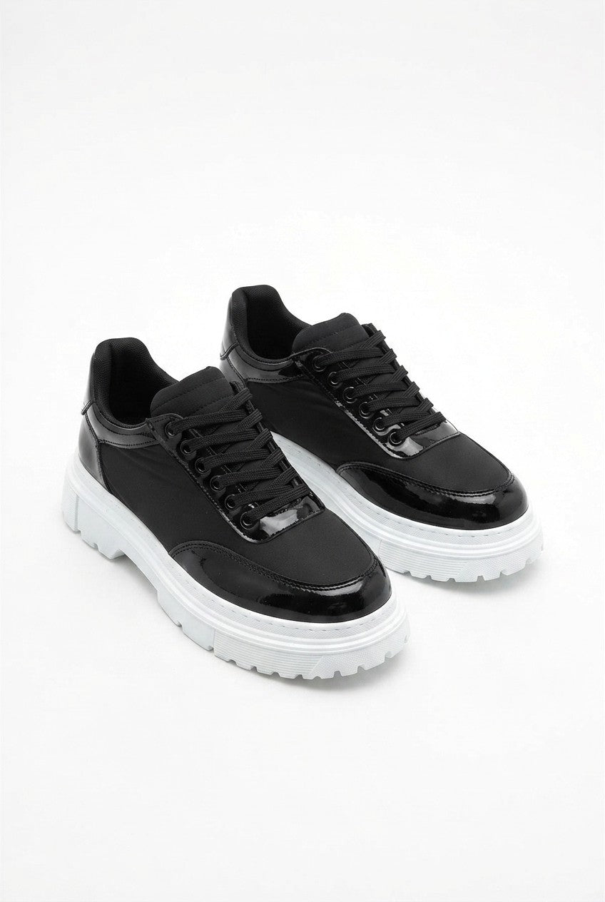 ZRK-X201 High Quality Black and White Patent Leather Parachute Daily Casual Classic Men's Shoes