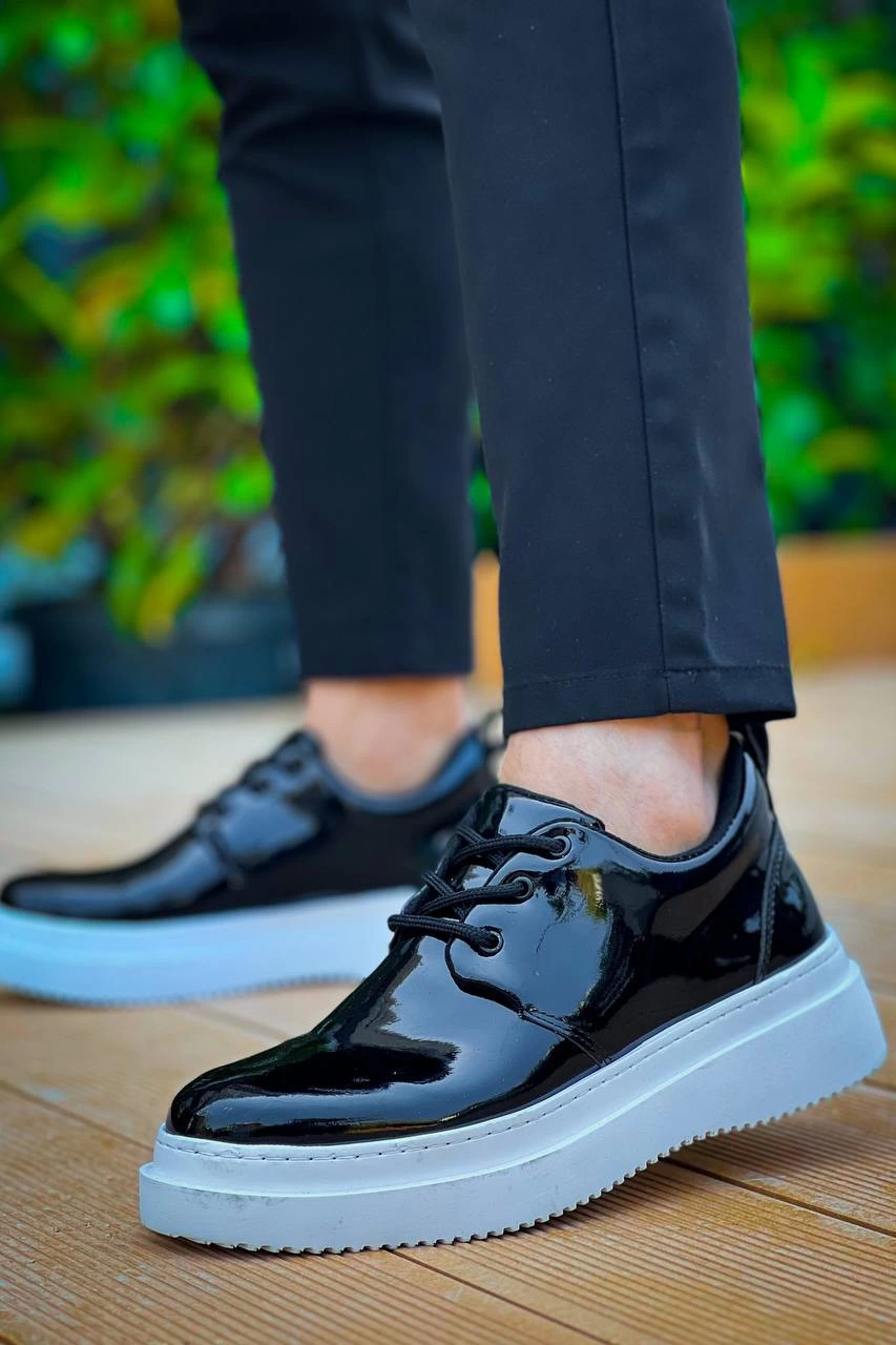 ZR-X3 Siyah Beyaz Rugan Bağcıklı Günlük Erkek Casual Ayakkabı