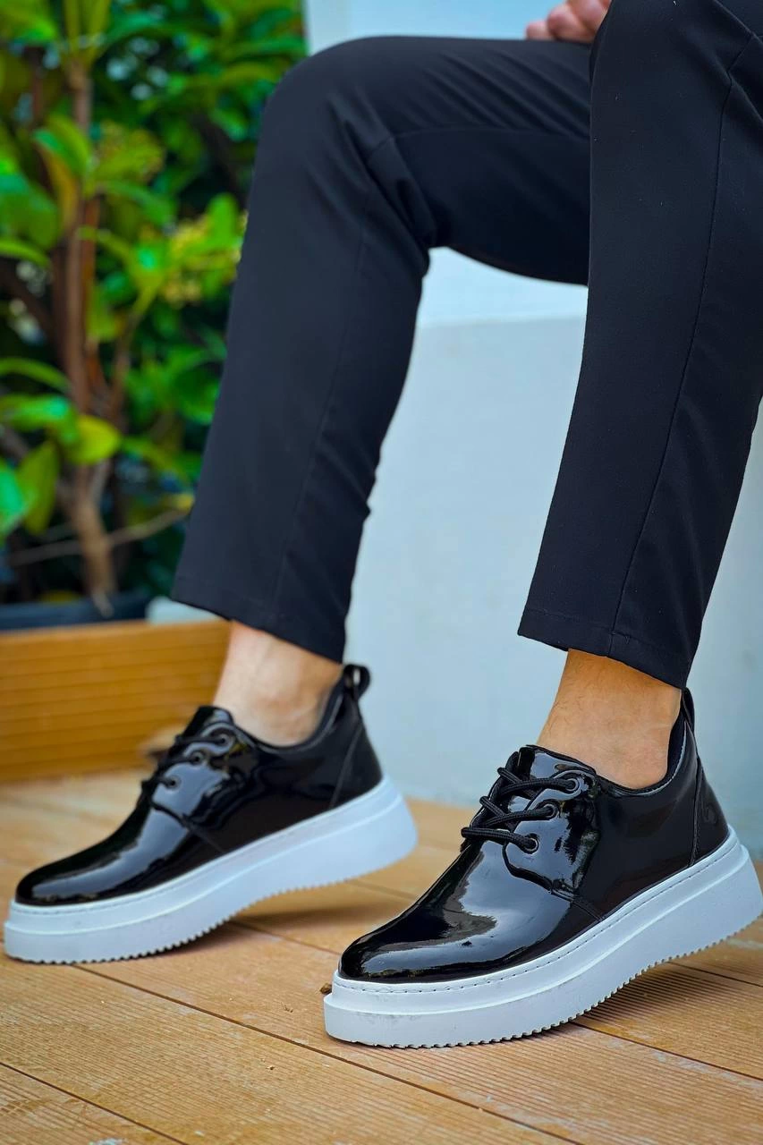 ZR-X3 Siyah Beyaz Rugan Bağcıklı Günlük Erkek Casual Ayakkabı