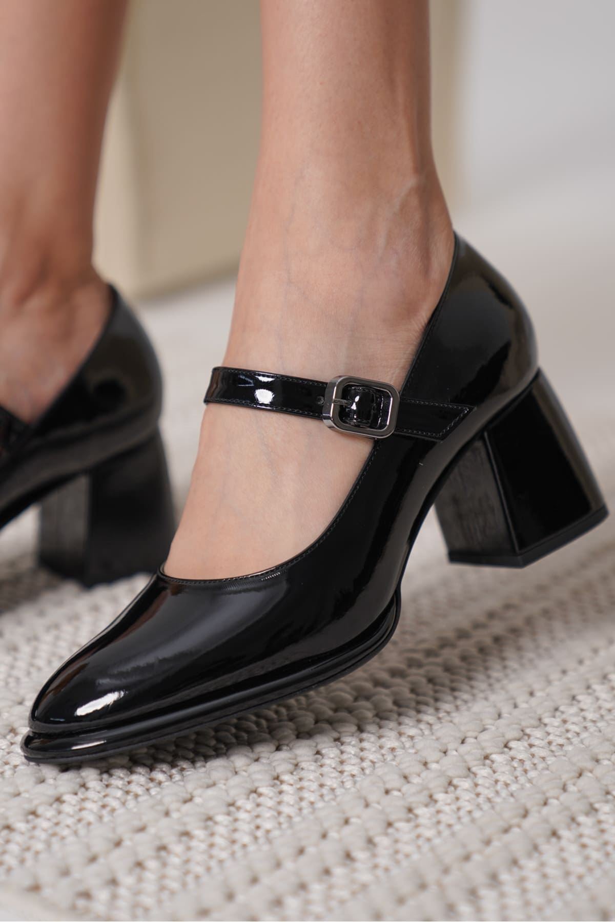 Kelly Premium Black Patent Leather Women's High Heels 