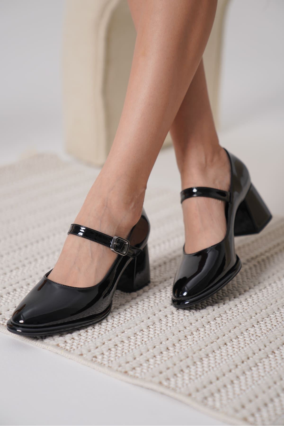 Kelly Premium Black Patent Leather Women's High Heels 