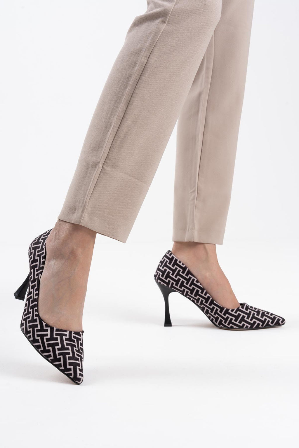 Kelsey Premium Kadın Siyah Desenli Stiletto