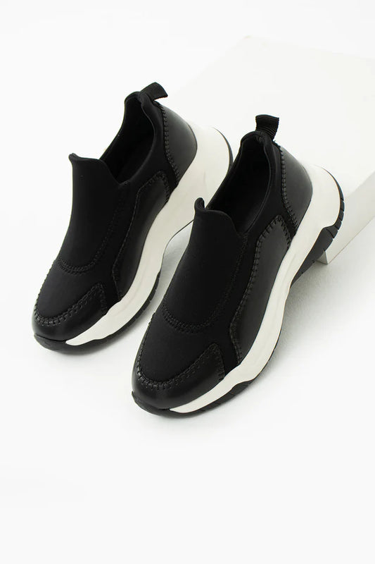 Kendy Premium Siyah Streç Detaylı Kadın Sneaker