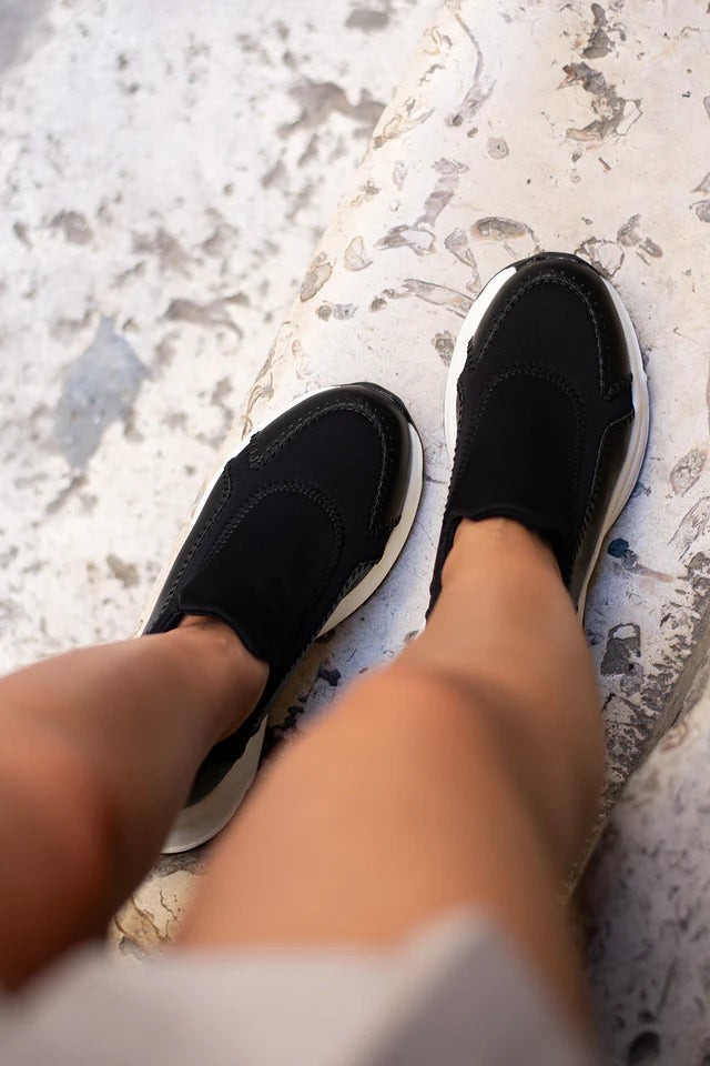 Kendy Premium Siyah Streç Detaylı Kadın Sneaker