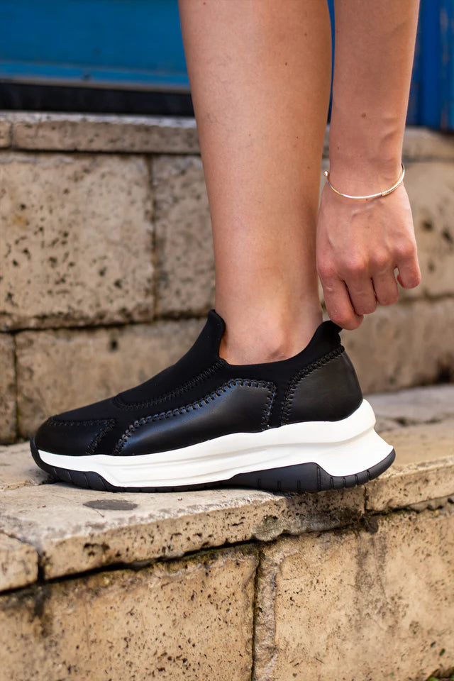 Kendy Premium Siyah Streç Detaylı Kadın Sneaker