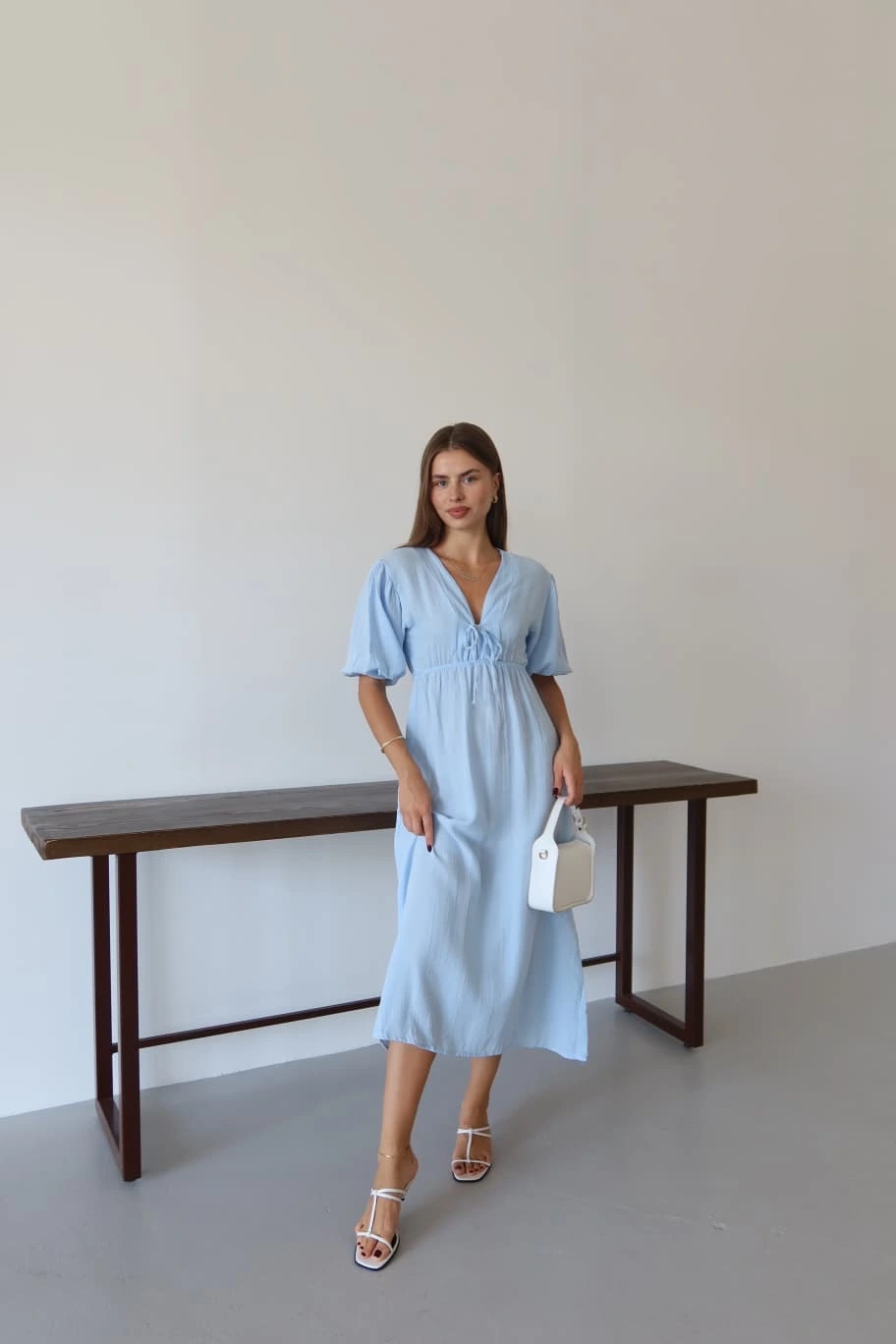 Kısa kollu müslin elbise mavi