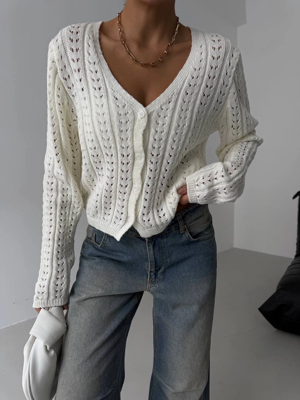 Small Buttoned Small Knitted Sweater Cardigan White
