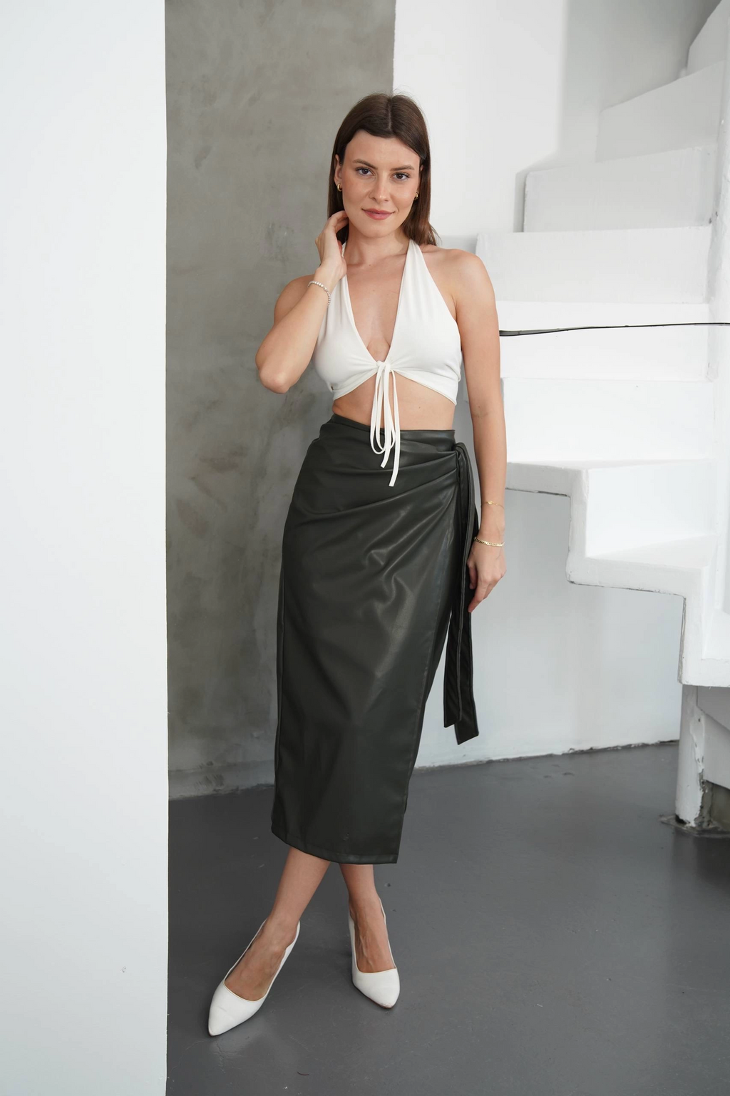 Kuşaklı Uzun Deri Etek Haki