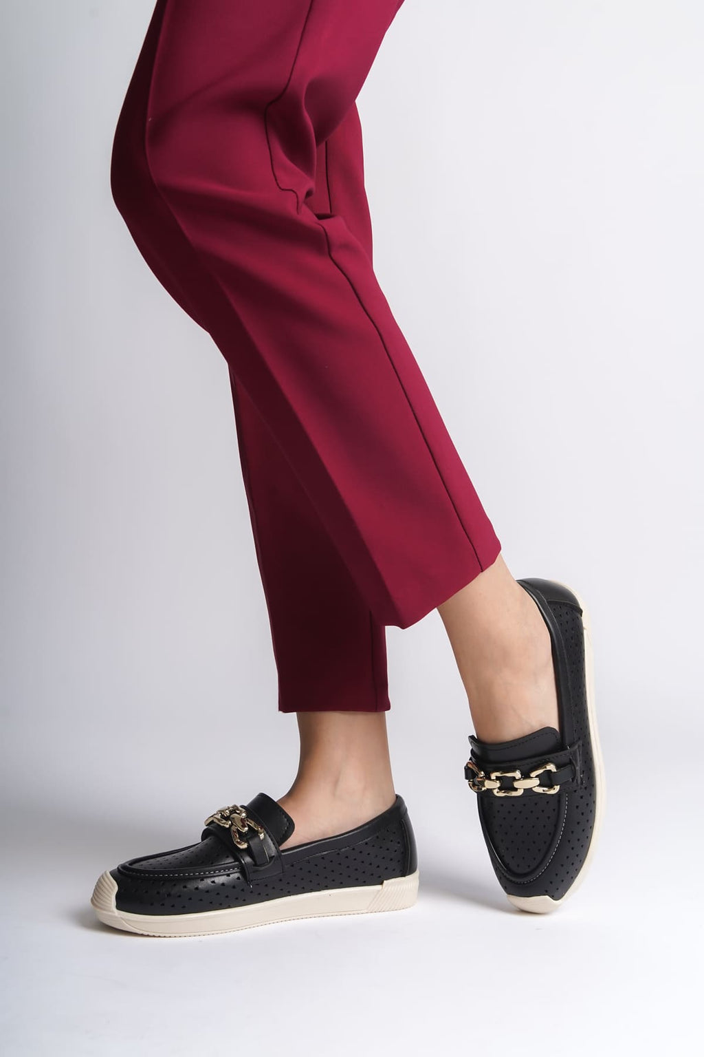 LAYLA Laceless Heart Patterned Women's Orthopedic Ballerina Black