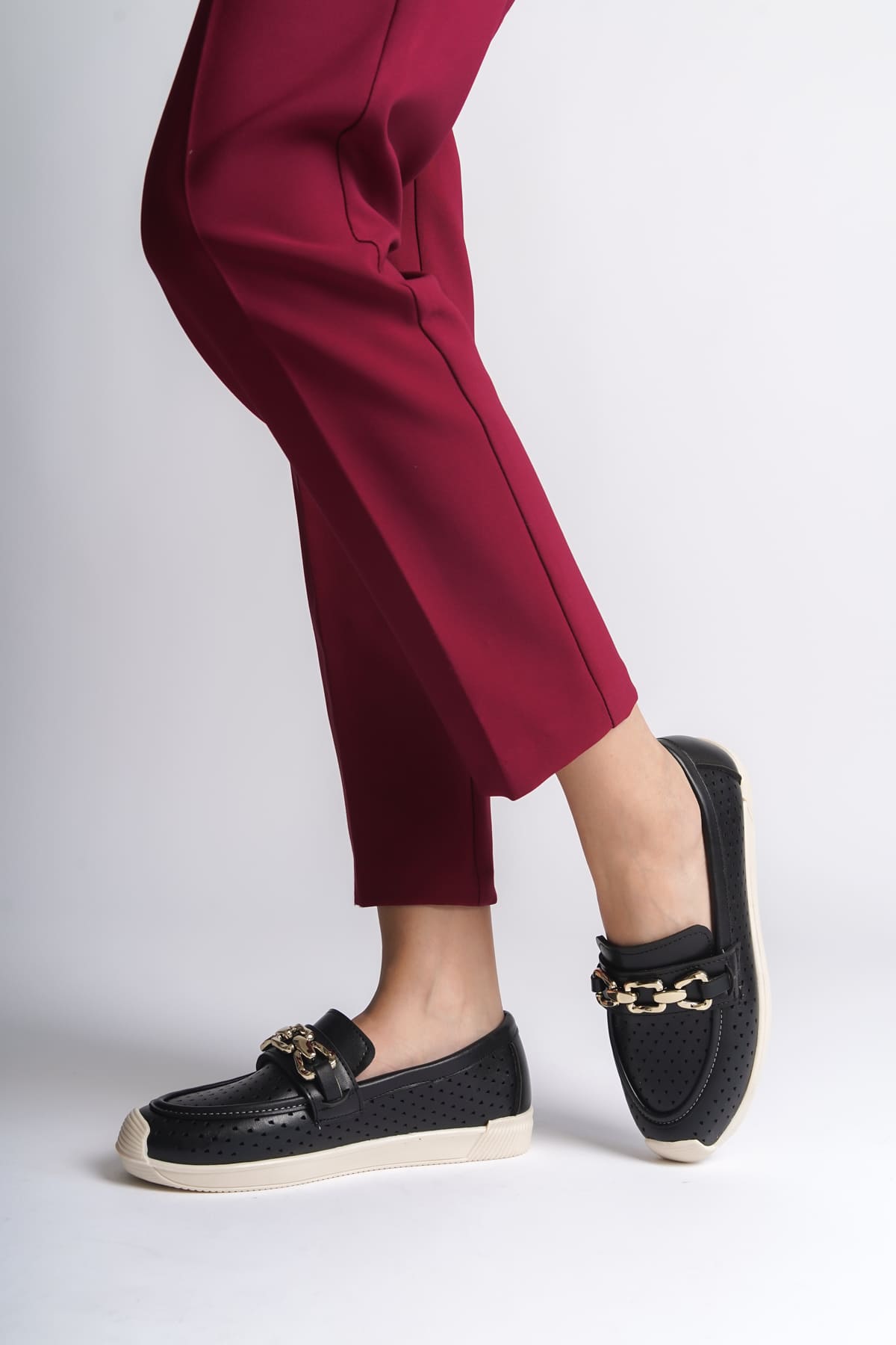 LAYLA Laceless Heart Patterned Women's Orthopedic Ballerina Black