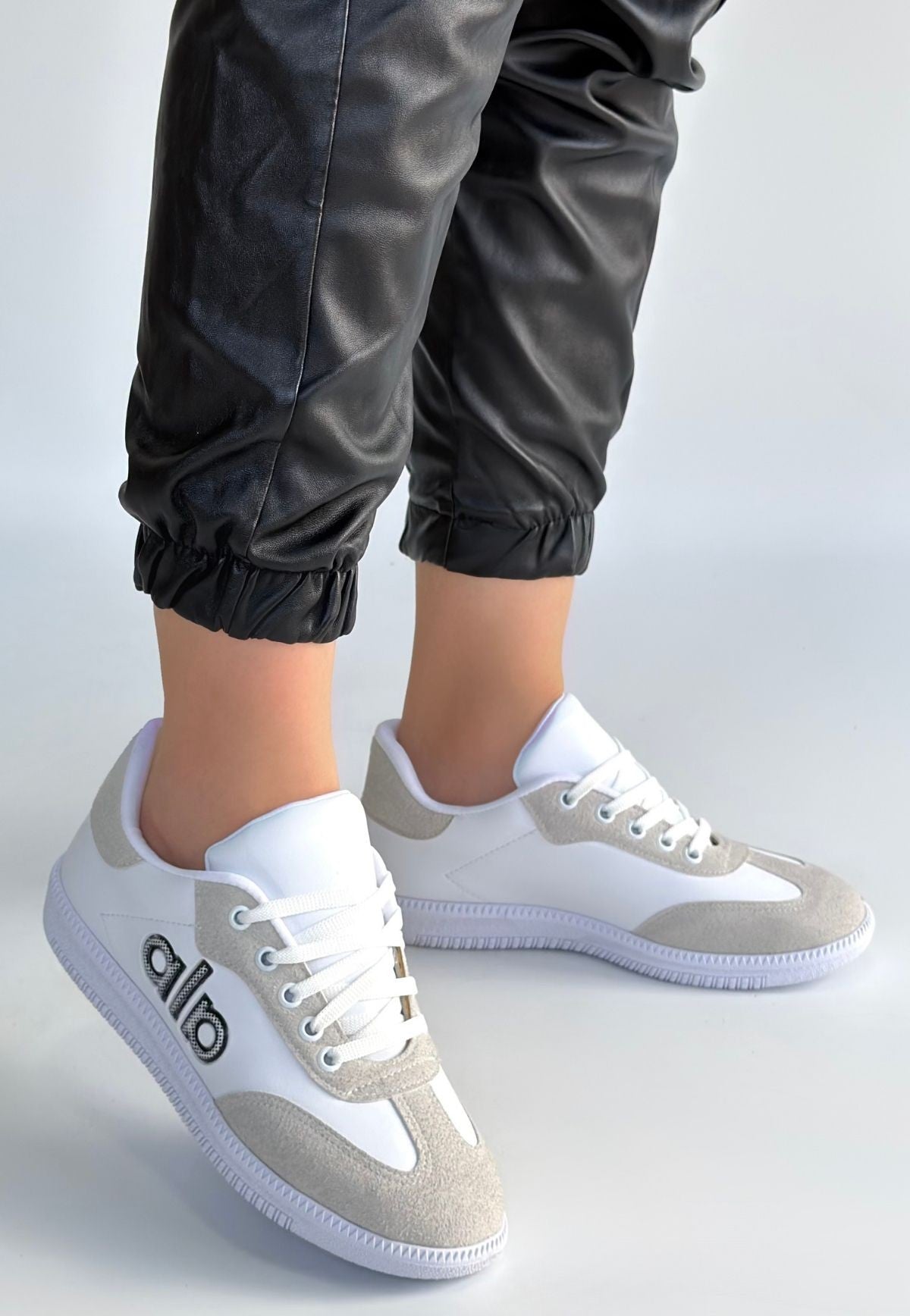 ZRNE-004 Premium Beyaz Bağcıklı Kadın Sneaker