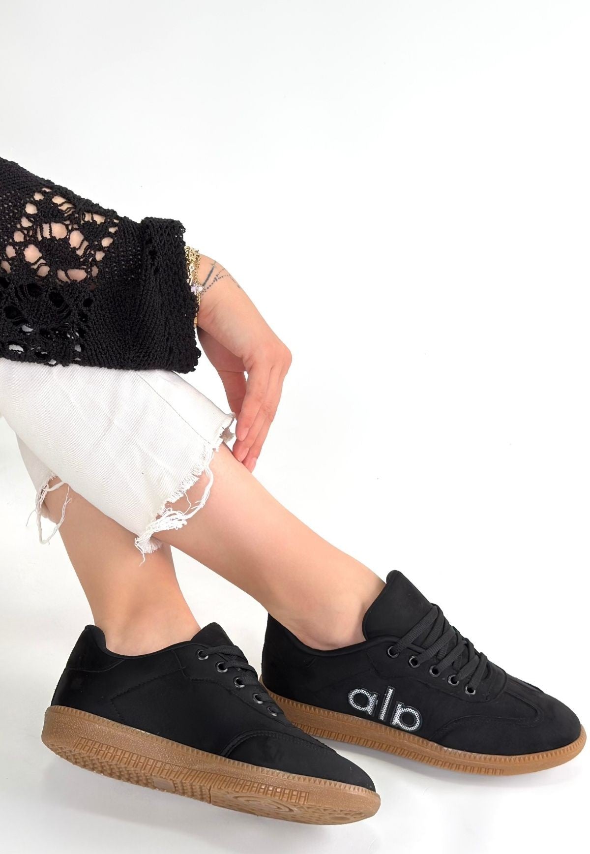 ZRNE-004 Premium Siyah Süet Bağcıklı Kadın Sneaker