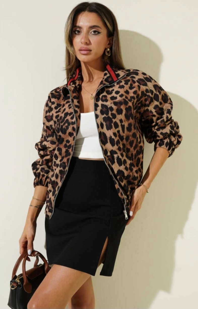 Leopar Desenli Astarlı Siyah Ceket