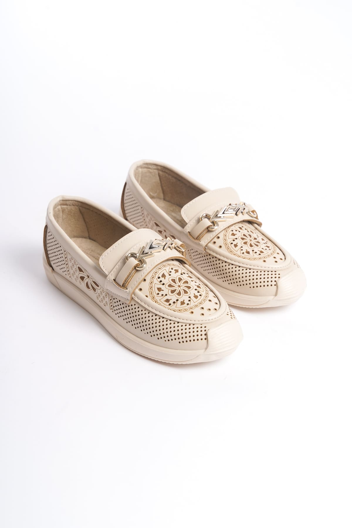 SoftWalk Bağcıksız Ortopedik Rahat Kadın Babet Ayakkabı - Çiçek Desen Krem