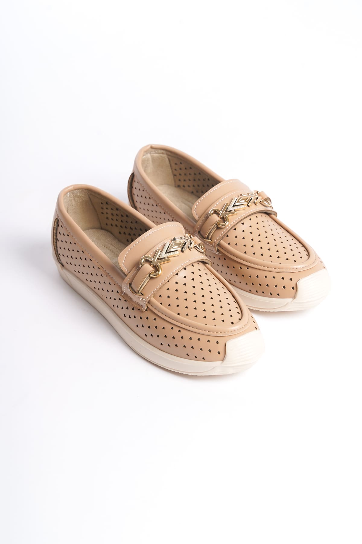 SoftWalk Bağcıksız Ortopedik Rahat Kadın Babet Ayakkabı - Kalp Desen Ten