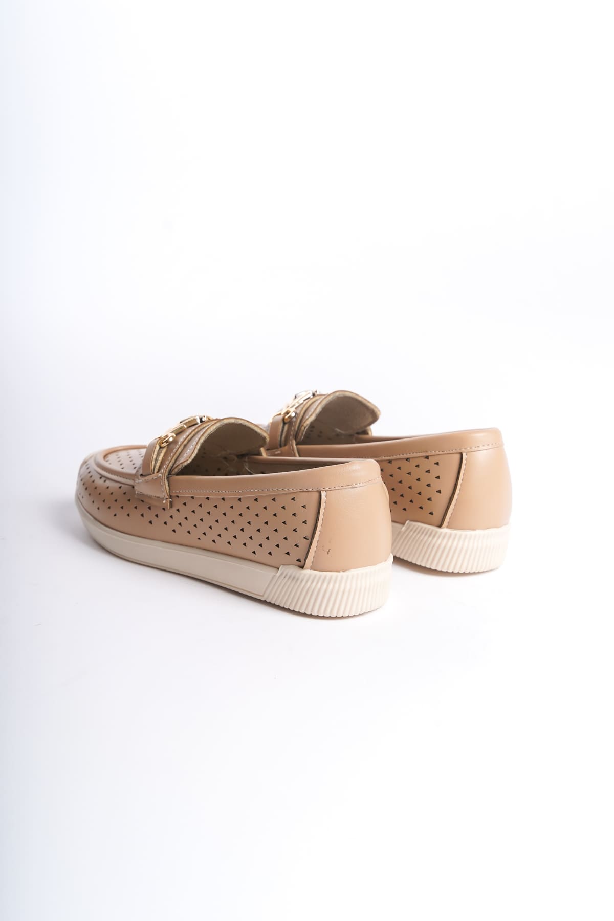 SoftWalk Bağcıksız Ortopedik Rahat Kadın Babet Ayakkabı - Kalp Desen Ten