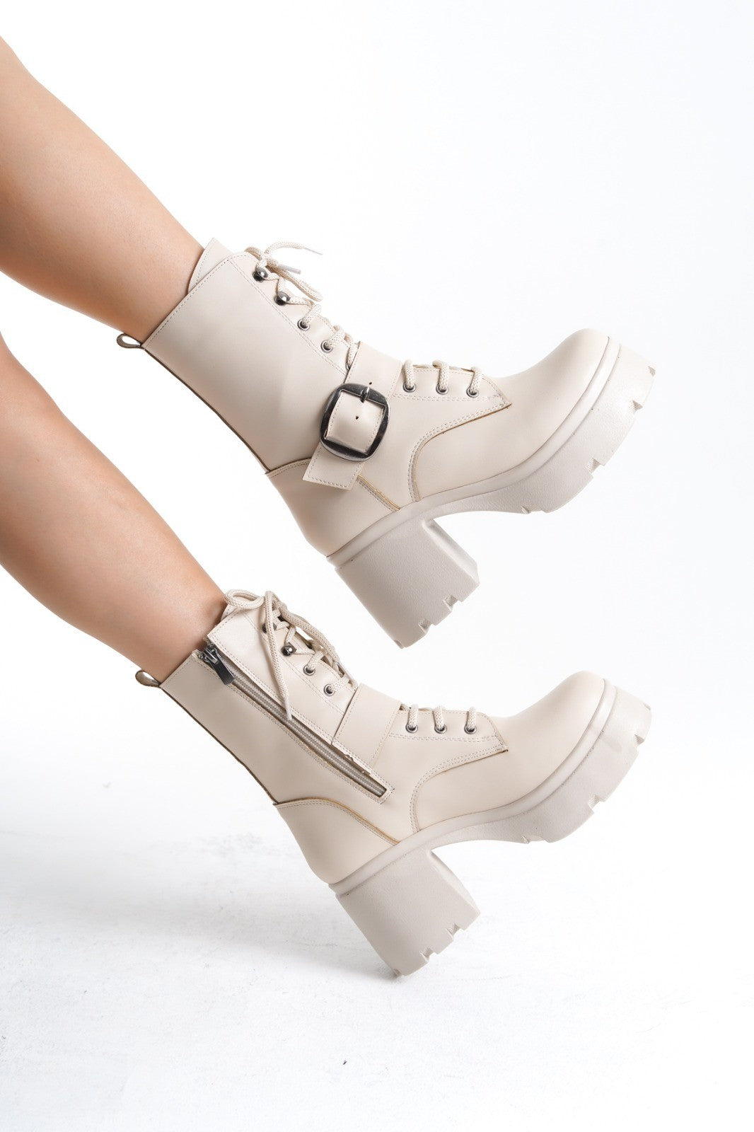 Linma Premium Bej Dolgu Topuklu Bağcıklı Bot