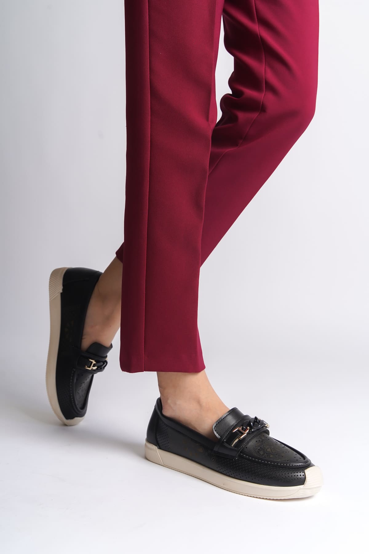 LIZY Laceless Orthopedic Comfortable Floral Patterned Ballerina Mother's Shoes - Black