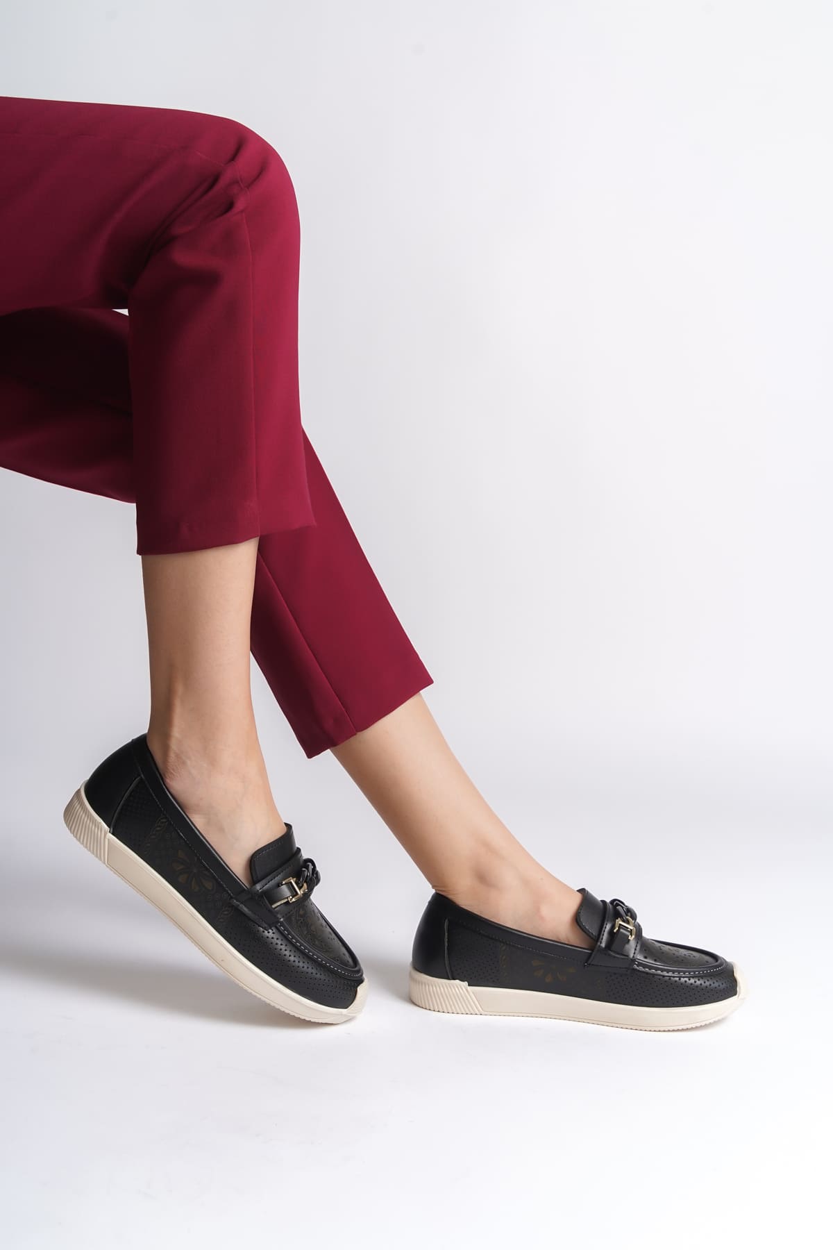 LIZY Laceless Orthopedic Comfortable Floral Patterned Ballerina Mother's Shoes - Black