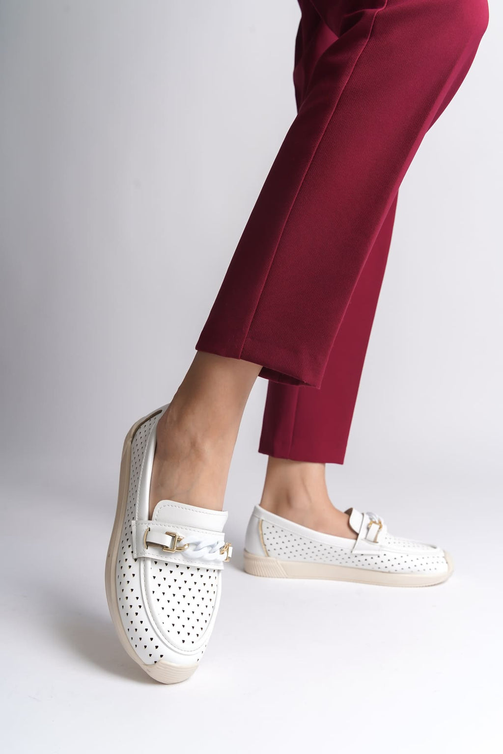 LIZY Laceless Orthopedic Comfortable Heart Patterned Ballerina Mother's Shoes - White