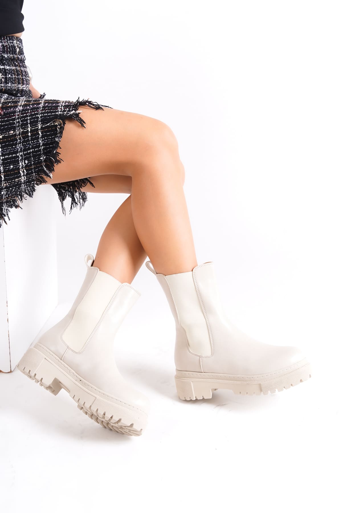 LORAX Laceless Elastic Women's Boots - Cream