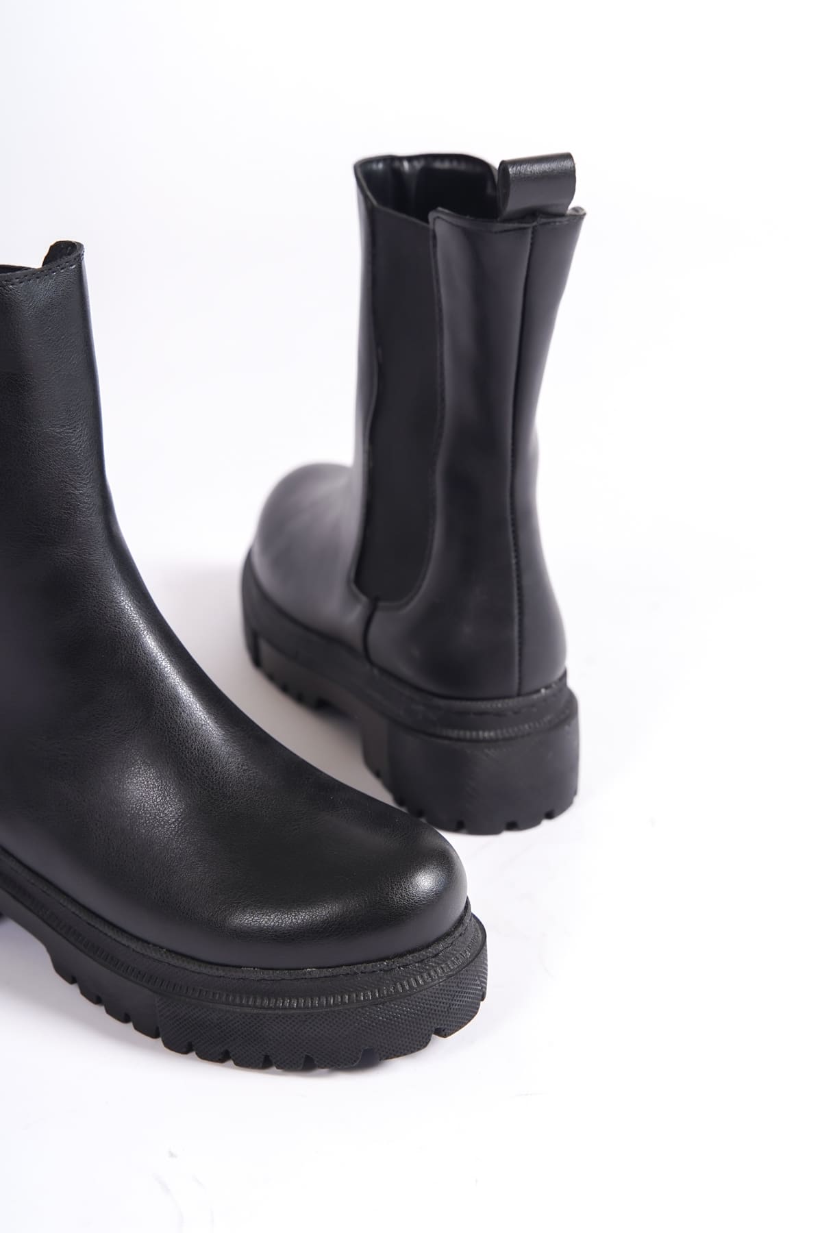LORAX Laceless Elastic Women's Boots - Black